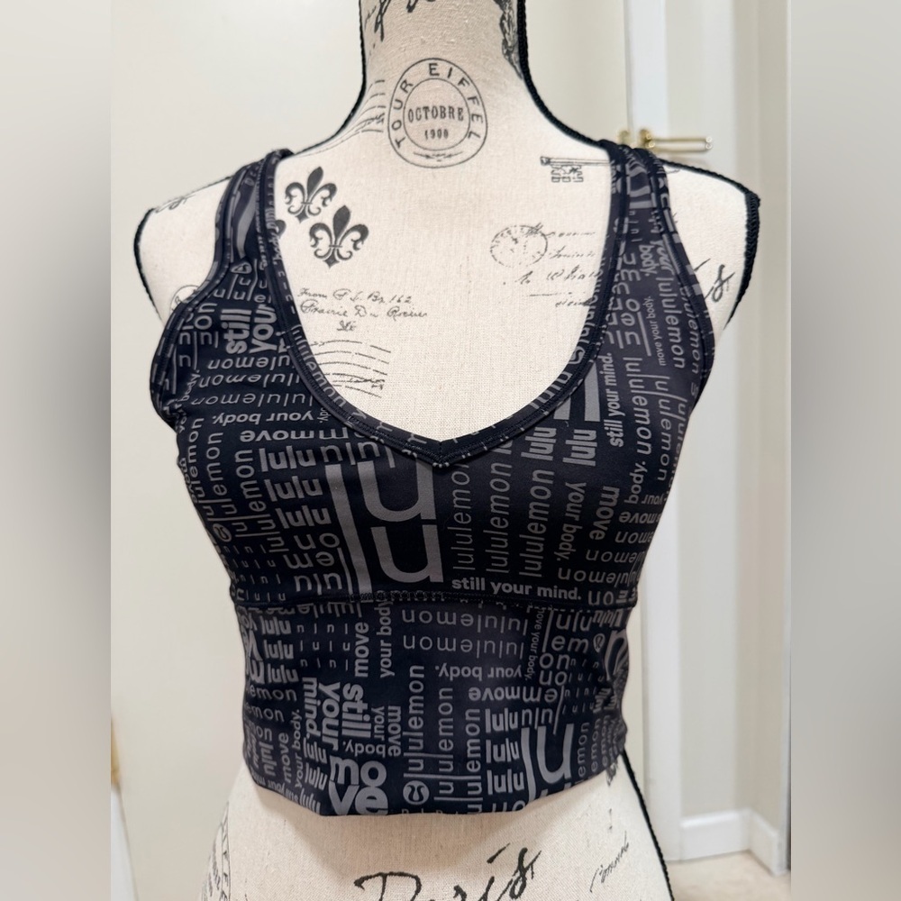 lululemon athletica Black and Gray Short Sleeve Top